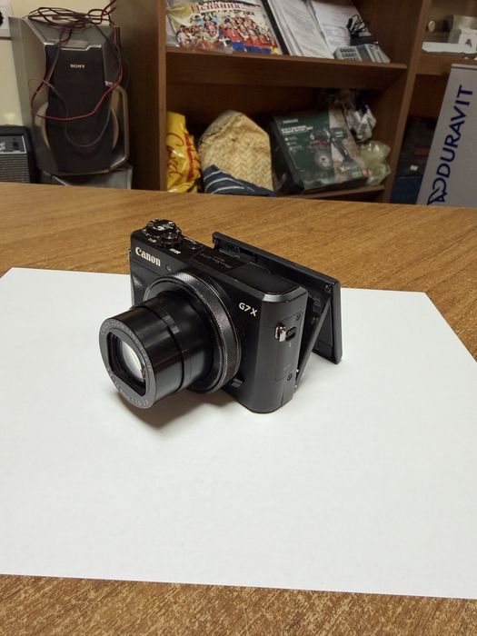 Canon G7X Mark II
