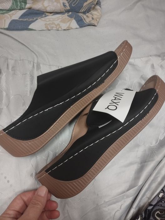 Продам босоножки женские