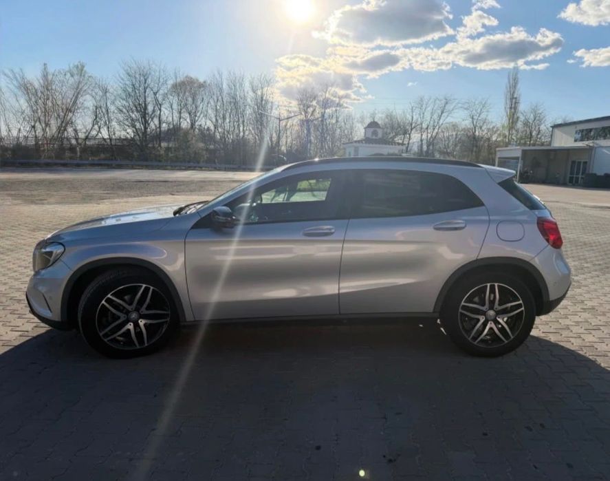Mercedes GLA 200
