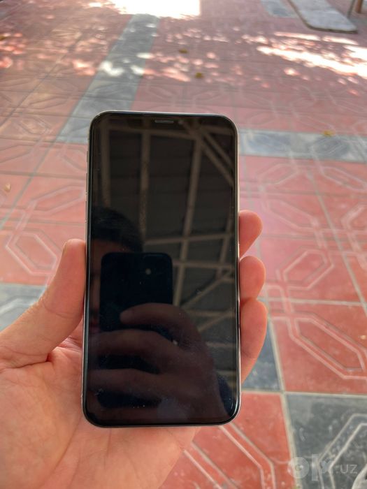 Iphone x 64 talik batareka 100 uselni holati ideal