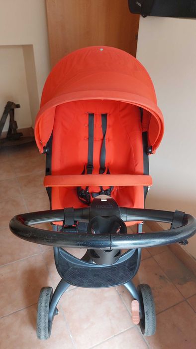 Количка стокке със два коша