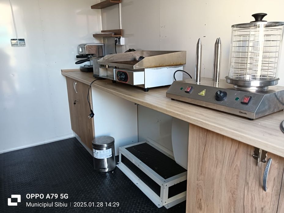 Remorca/rulota tip fast-food