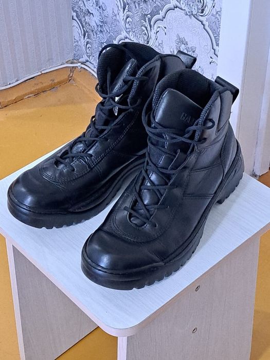 Продам ботинки срочно