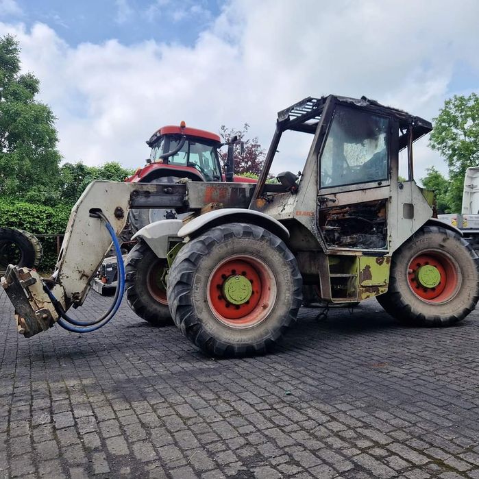 Dezmembrez Claas Ranger 964