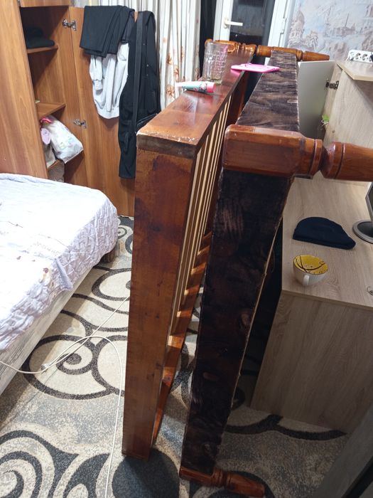 Продам кровать двухспальную