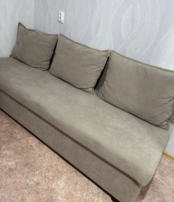 Продам диван дёшево