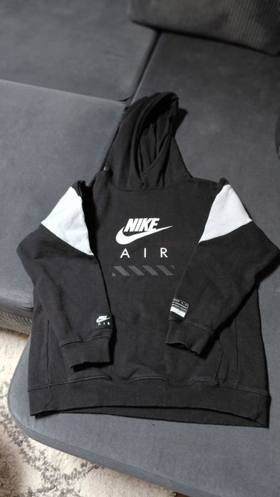 Nike суичър 157-170см.