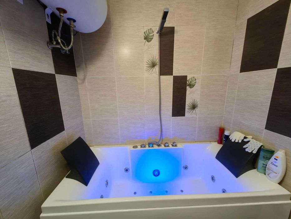 Дава се под наем Тристаен апартамент в София, Витоша - 90 кв.м за 850 € - Снимка #11