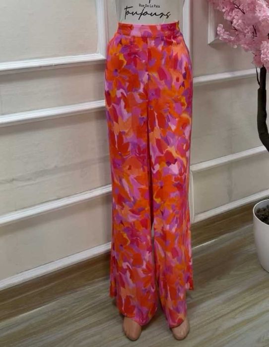 Pantaloni de vara, vascoza, S, nou, inflorati, C&A