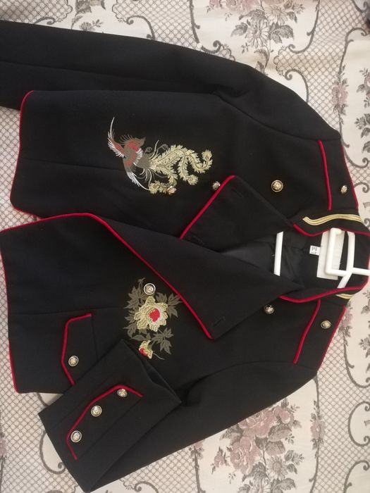 Очень стильный пиджак, фирма IPEKYOL