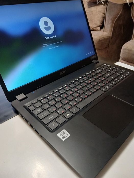 Продавам  Лаптоп ACER Extensa