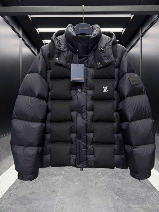 Geaca Louis Vuitton - calitate premium