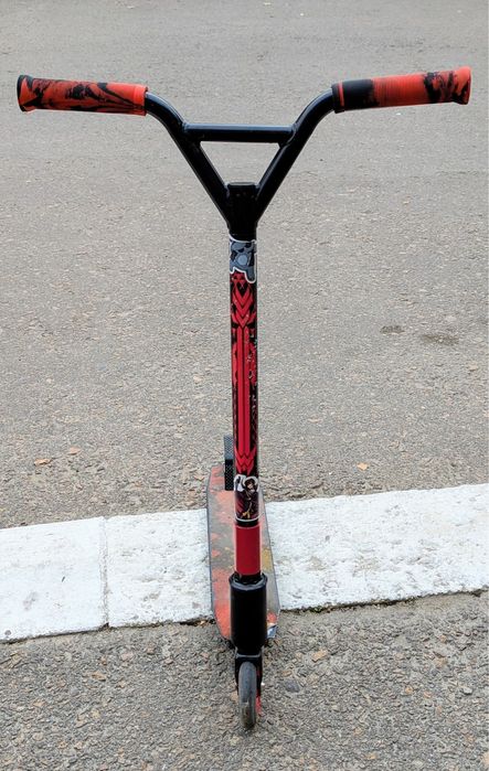 Трюковой самокат