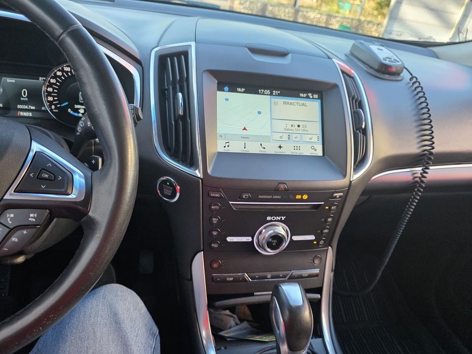 Vând Ford Edge 65000 km