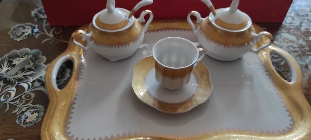 Кофейный сервиз .