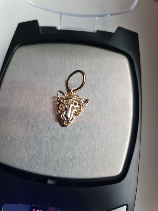 Pandantiv pantera aur 14k 2.36g