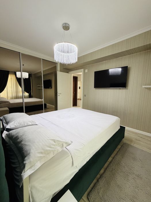 Persoana fizica - Inchiriez apartament 2 camere Ideal Residence (CUG)