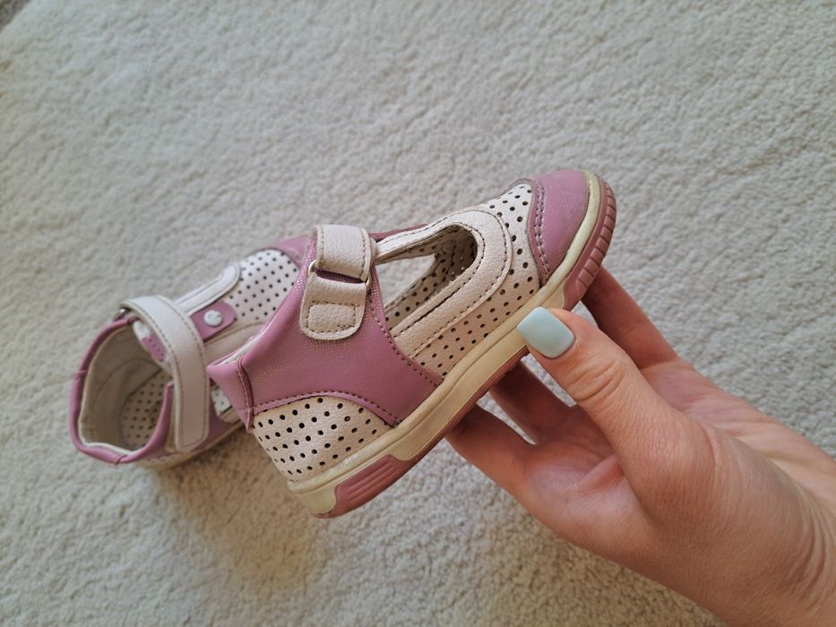 Бебешки/детски сандали 21