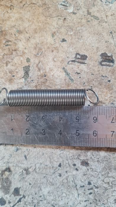 Пружинка небольшая