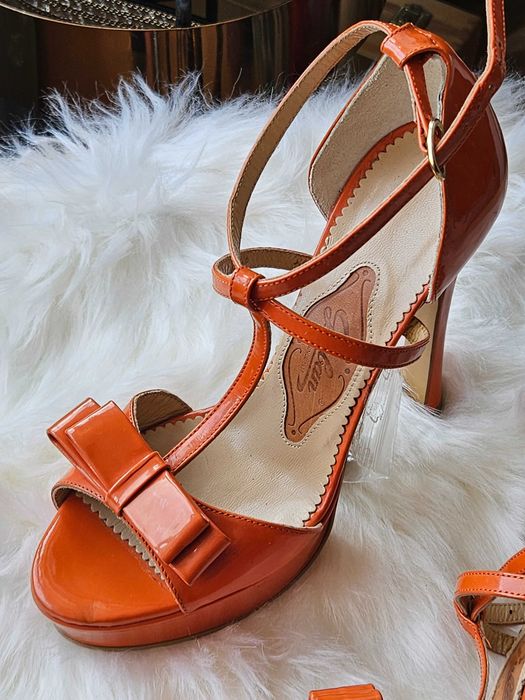 Sandale cu toc inalt si platforma din piele Guban marimea 37