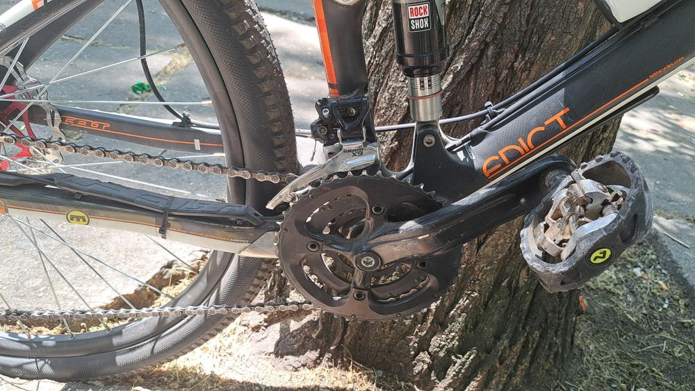 Карбонов велосипед Felt Edict LTD | RockShox | Хидравлични спирачки