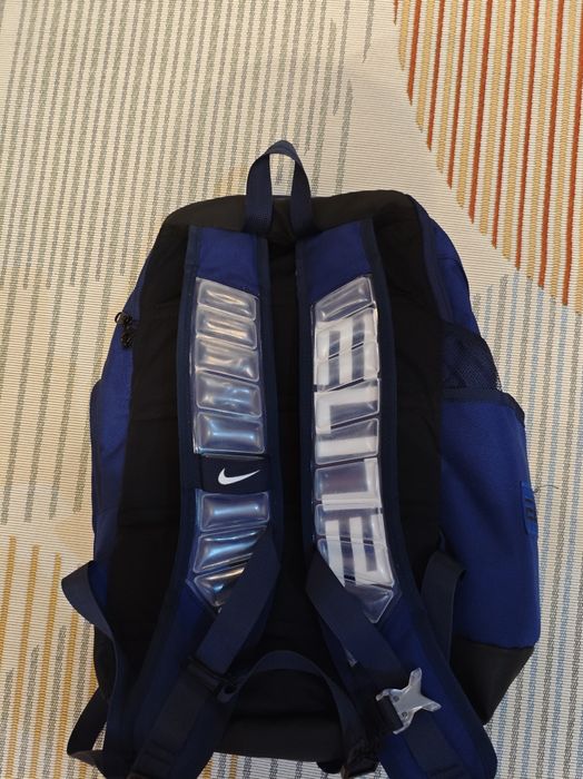 Продам Nike Elite v2