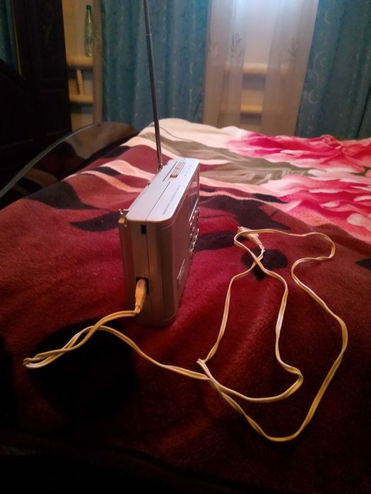 Радио приемник Radio