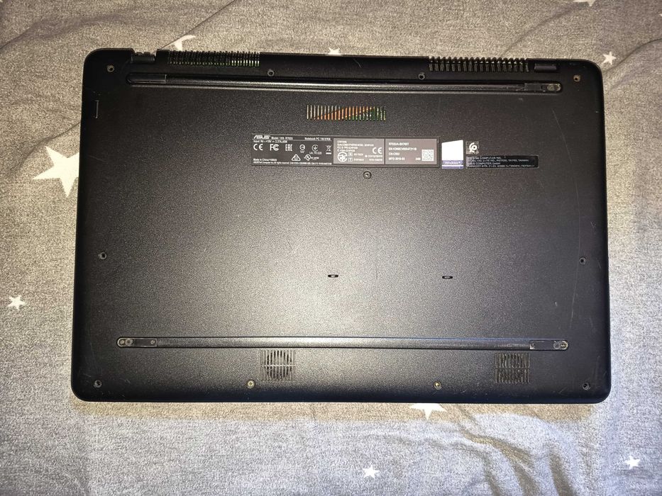 Laptop Asus Vivobook 17, cpu gen 7 Pentium 4417u / i3 7020u, 4gb ddr4, display mare 17,3 inch, baterie buna