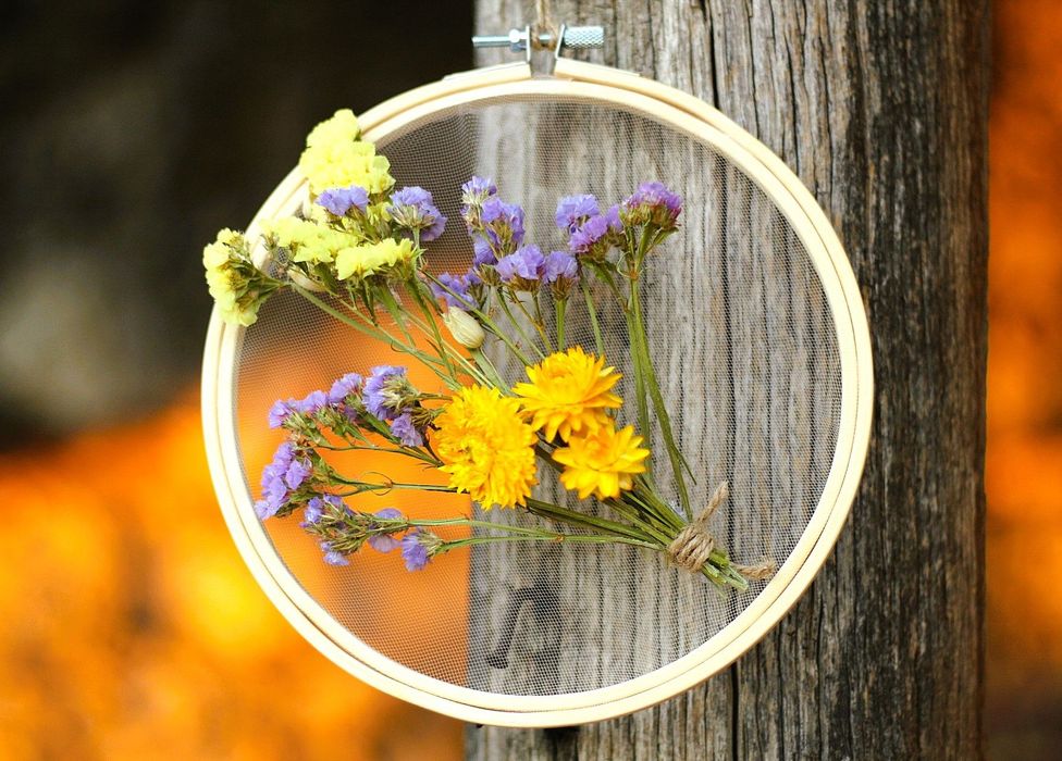 Венец, пано, букет от сухи цветя. Сушени цветя за проекти