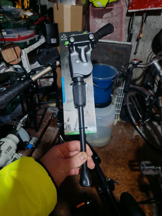 Регулируема по височина стойка за велосипед Likey, Универсална степенк