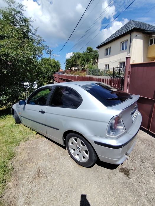 Vând BMW seria 3 compact