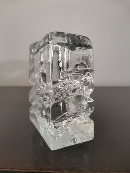 Vază soliflor bloc de cristal paperweight sfesnic Mid Century Walther