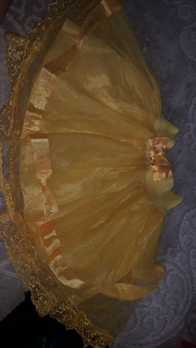 Продам платья юбки