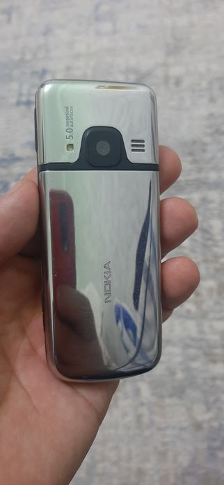 Nokia 6700 silver