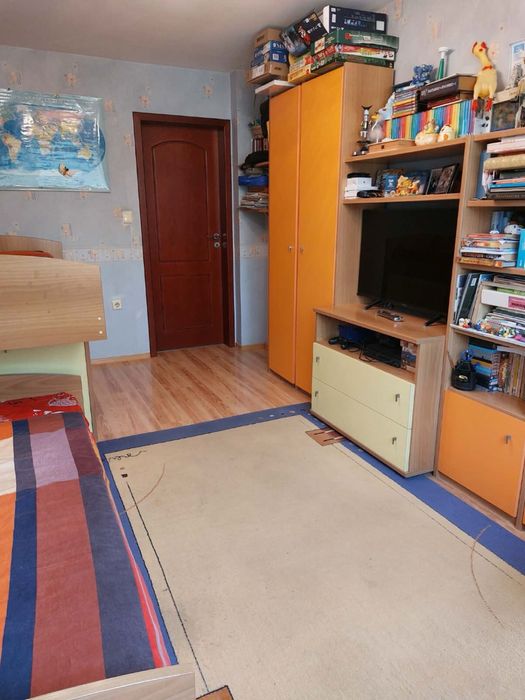 Детска спалня NEOSET и Старинни мебели