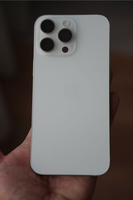 Iphone 16 pro max white titanium
