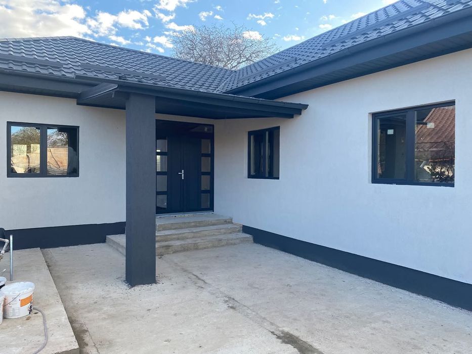 Tâmplărie PVC - Ferestre - Uși