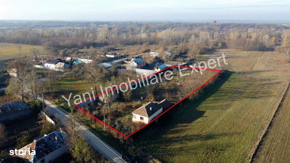 Casă + teren de vânzare în comuna Bârla, sat Urlueni, Județ Argeș.