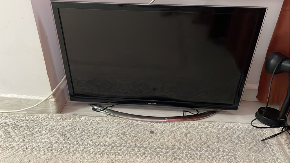 Продам телевизор