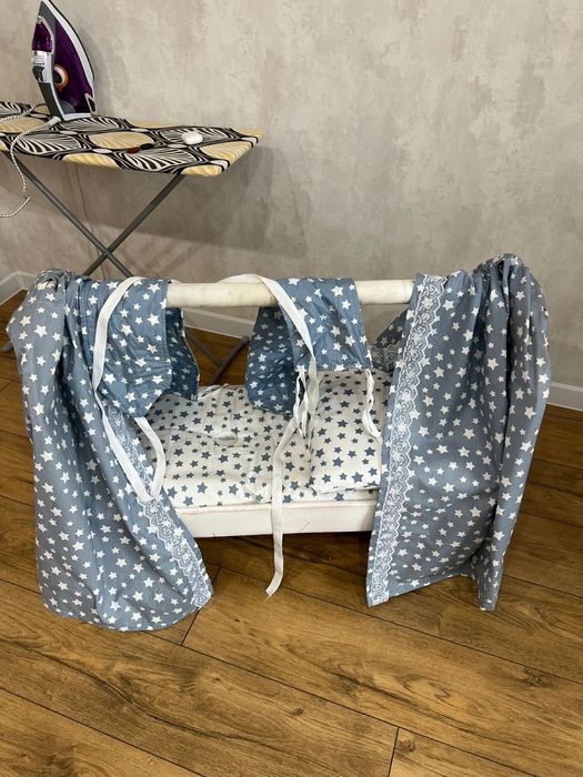 Продам бесык с комплектом