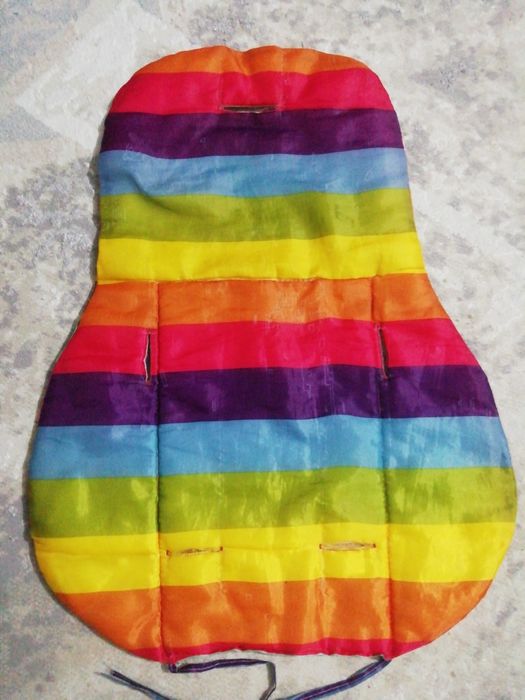 Продам стул для кормления