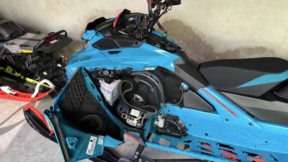 Snowmobil Ski-Doo FREERIDE  850 E TEC 154” Model 2019‼️