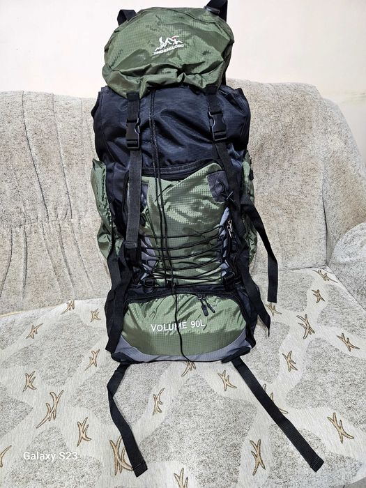 Vand rucsac drumeti
