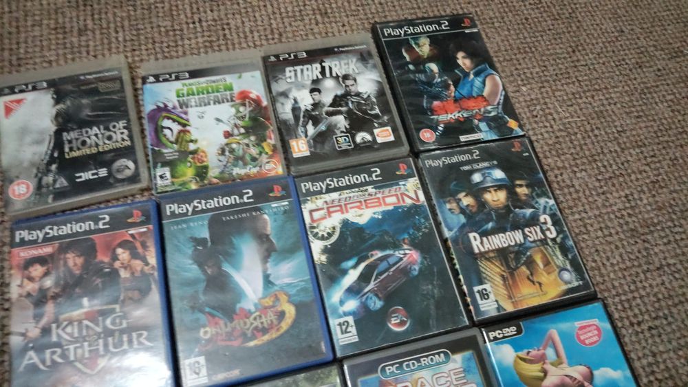 Jocuri pentru PC / PlayStation