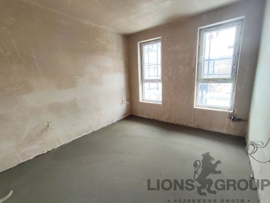 Продава се Двустаен апартамент в Варна, Левски - 64 кв.м за 1042 €/кв.м - Снимка #4