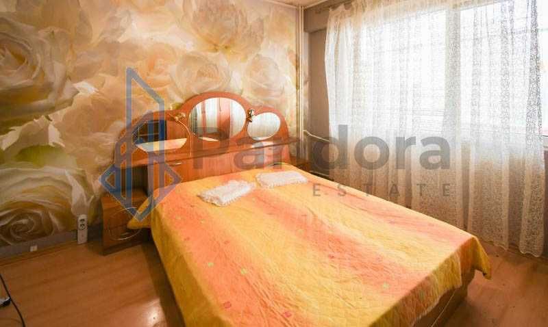 Дава се под наем Тристаен апартамент в София, Надежда 1 - 66 кв.м за 500 € - Снимка #2