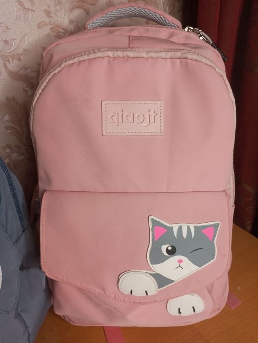 Школьная форма/туфли/чешки/рюкзак