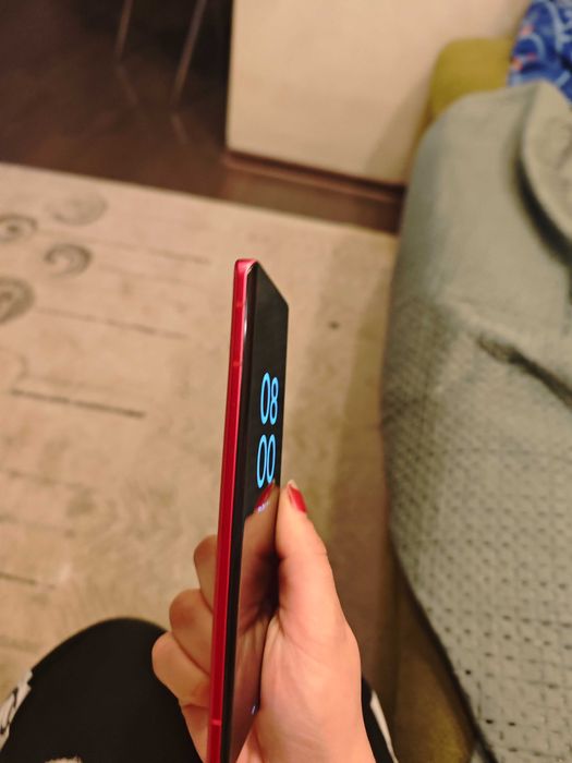 Vând Motorola edge40