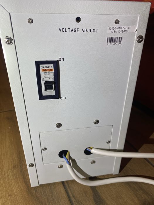 Stabuizator Regulator de tensiune Braun 5000VA Full Automatic