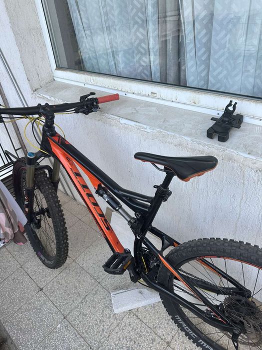 Продавам Scott genius 720 LT enduro